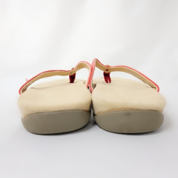 Vionic Post Toe Sandals - Picture 4 of 8